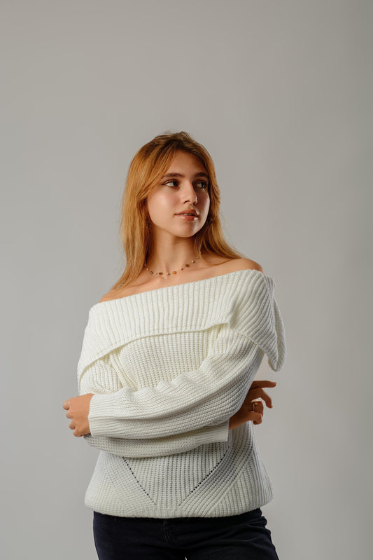 Offwhite offshoulder